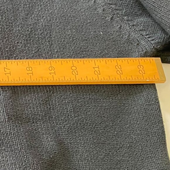 Black Cotton V-Neck Sweater, Men's Large, by Roundtree & Yorke - Picture 6 of 8